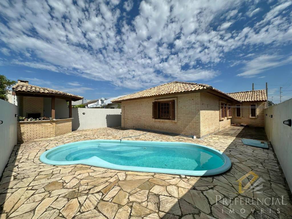 Casa e Sobrado, 3 dormitórios com 121m² no bairro Noiva Do Mar em Xangri-lá