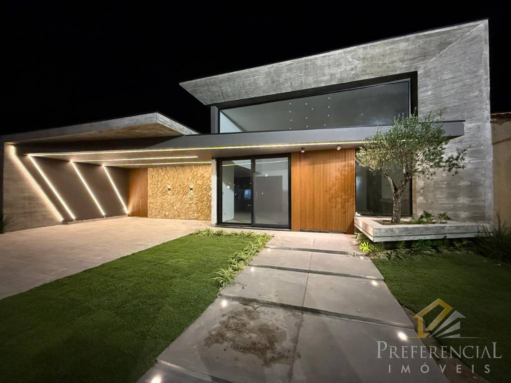 Casa e Sobrado, 4 dormitórios com 255m² no bairro Remanso em Xangri-lá