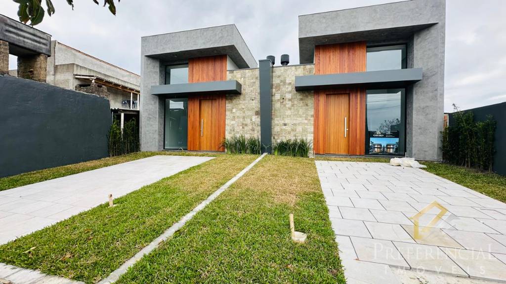 Casa e Sobrado, 3 dormitórios com 81m² no bairro Rainha Do Mar em Xangri-lá