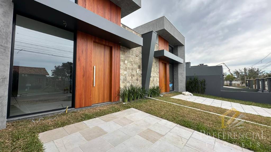 Casa e Sobrado, 3 dormitórios com 81m² no bairro Rainha Do Mar em Xangri-lá