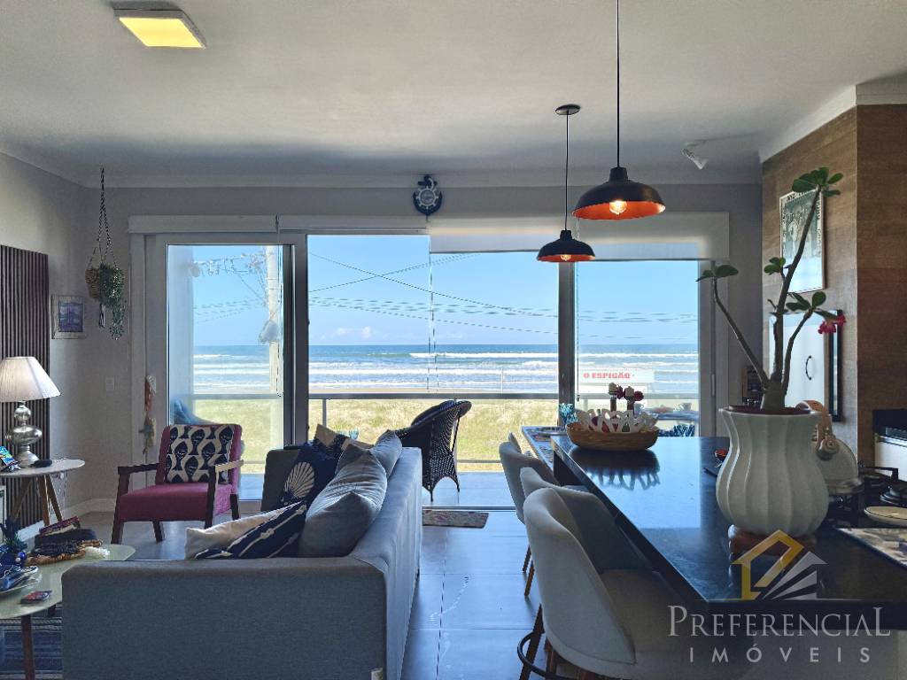 Duplex e Cond. Horizontal, 3 dormitórios com 157m² no bairro Rainha Do Mar em Xangri-lá