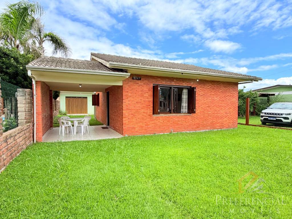 Casa e Sobrado, 4 dormitórios com 110m² no bairro Rainha Do Mar em Xangri-lá
