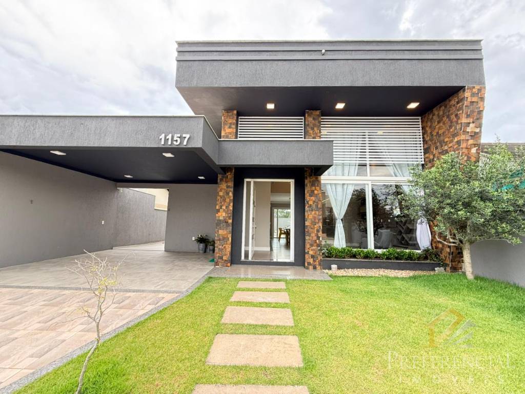 Casa e Sobrado, 3 dormitórios com 153m² no bairro Atlântida Sul em Osório